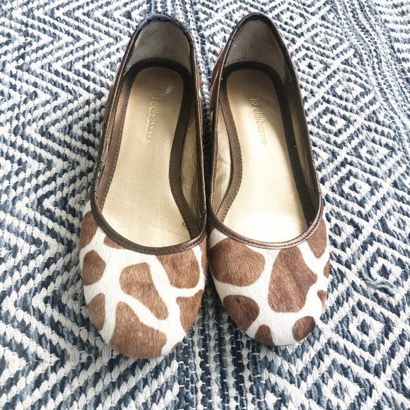 LIZ CLAIBORNE Brown Cow Print Ballet Flats - Picture 2 of 6